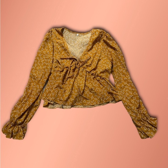 Yellow floral blouse - Picture 3 of 8